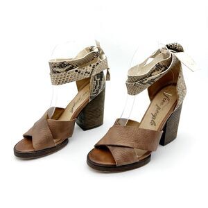 FREE PEOPLE Sancerre Platform Heels Size 38 Sandal Ankle Wrap Python Snakeskin